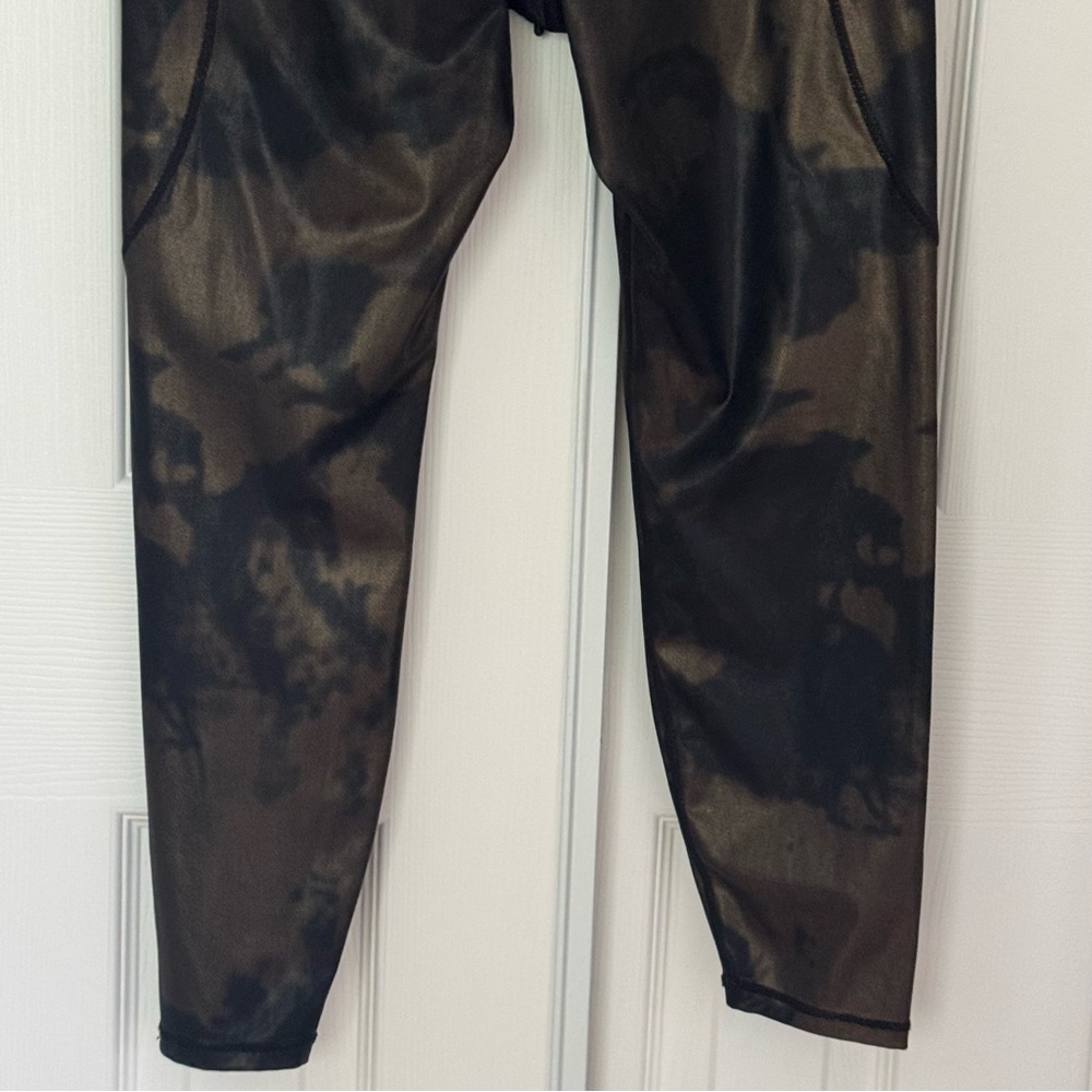 Zyia Bronze Hendrix Metallic Pocket Drawstring Luxe 8/10 Leggings - Picture 8 of 15